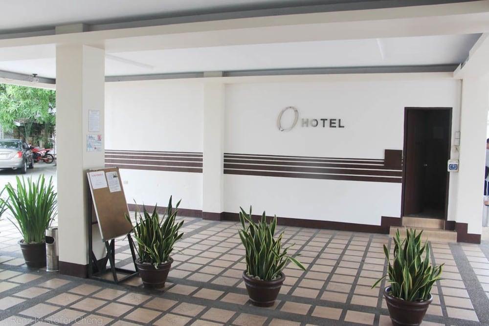 O Hotel Bacolod Kültér fotó