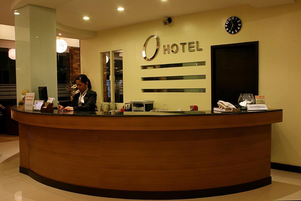 O Hotel Bacolod Kültér fotó